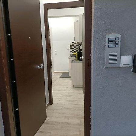 Appartamento Peaceful Oasis Atene Esterno foto